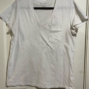 Universal Thread Monterey V Neck Pocket Tshirt Classic White